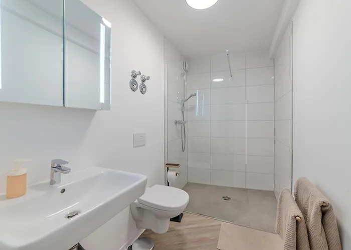 公寓 Bunker Retreat-messe Essen-self Check-in-5p-dus-wifi